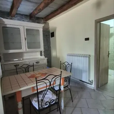 Apartma Pr' Tekcu Dekani